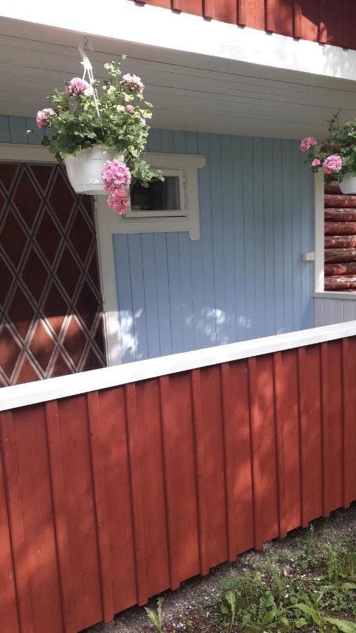 Draenggardens Stuga Pa Genuin Raettviksgard Boda  Exterior photo